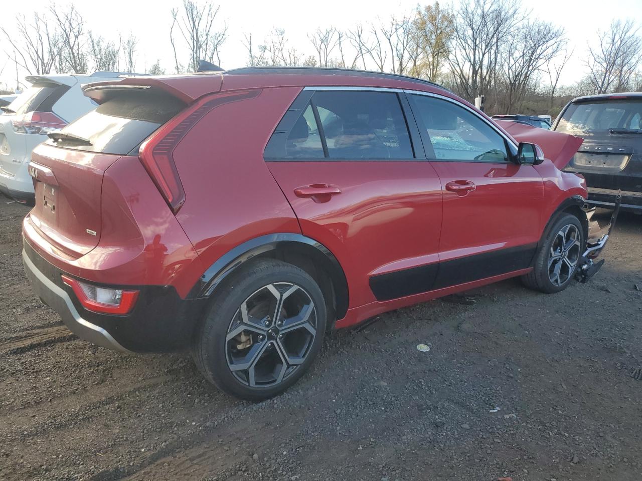 2023 Kia Niro - Image 3