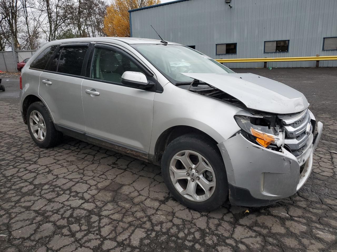 2013 Ford Edge - Image 4