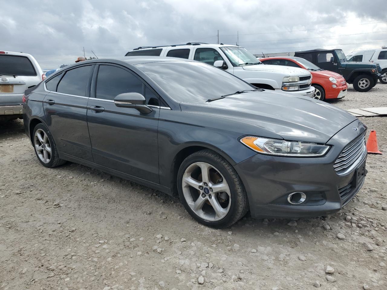 VIN 3FA6P0T90GR264464 2016 FORD FUSION no.4