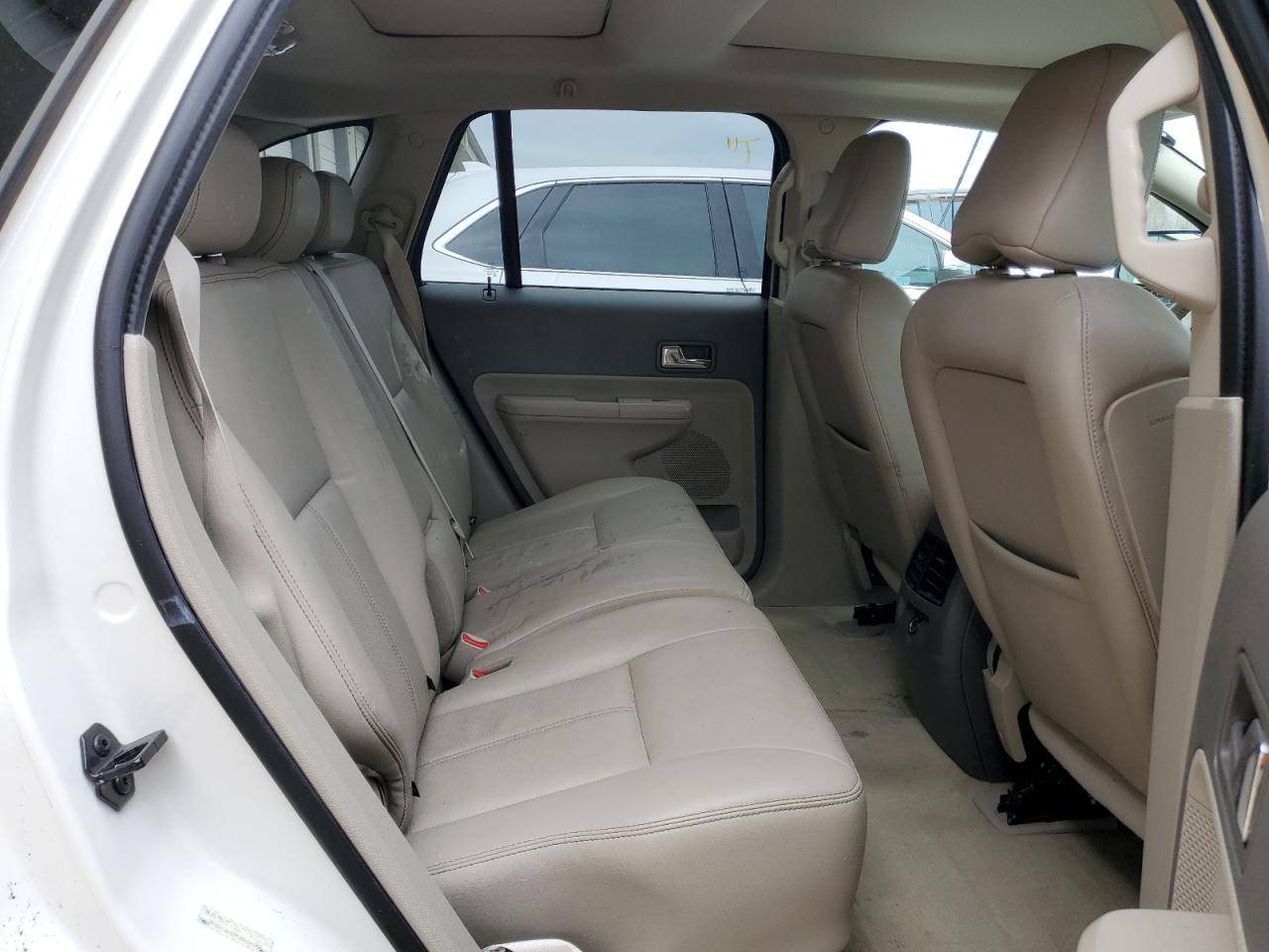 2010 Ford Edge - Image 10