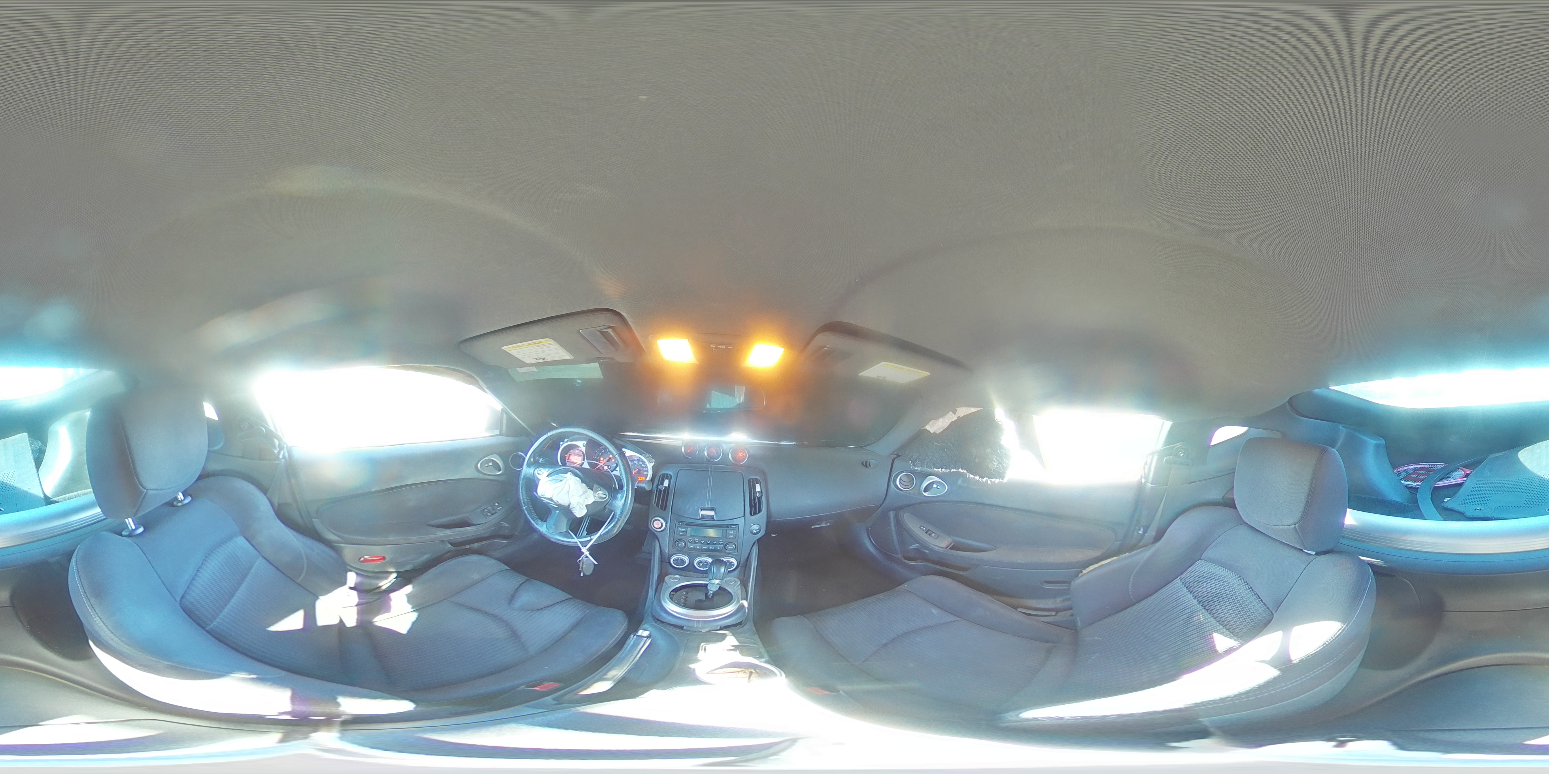2019 Nissan 370Z - Image 13