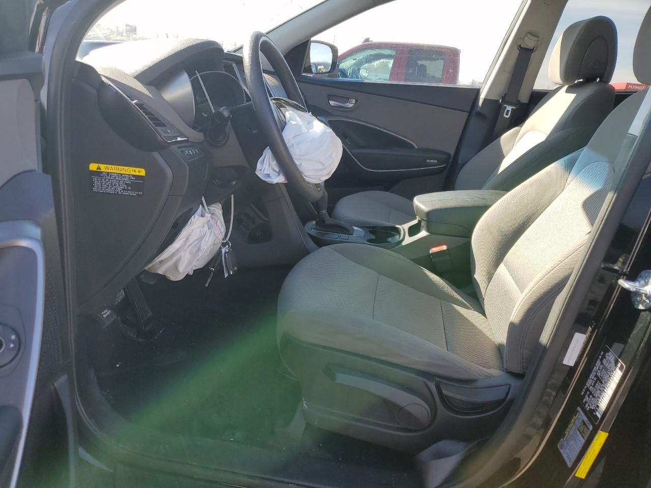 2018 Hyundai Santa Fe - Image 7