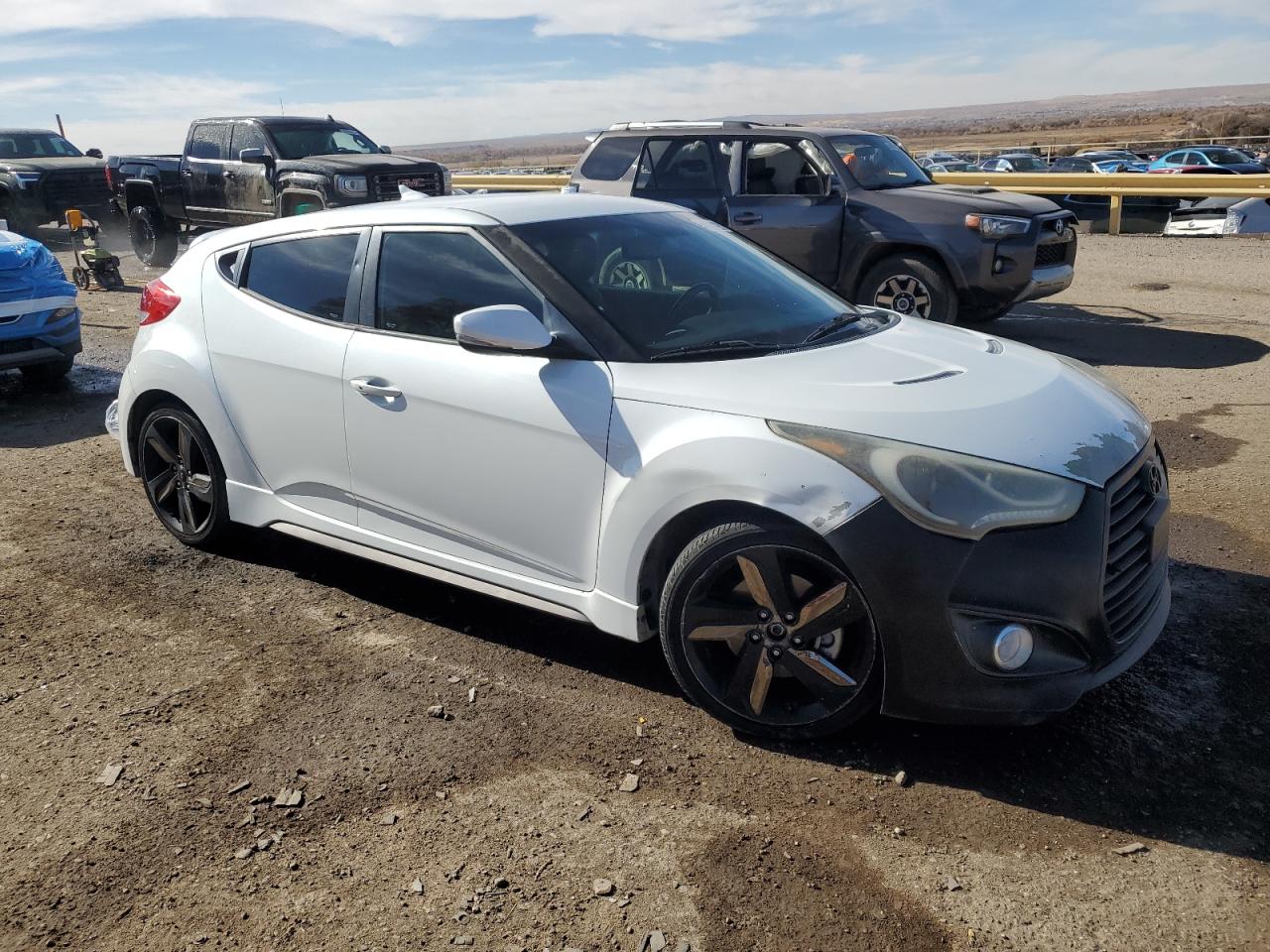 VIN KMHTC6AEXDU163332 2013 HYUNDAI VELOSTER no.4