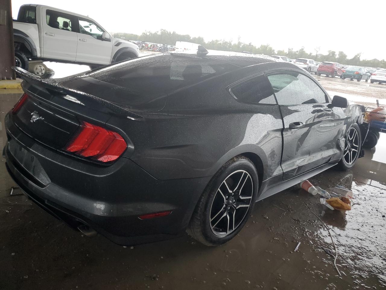 2020 Ford Mustang - Image 3