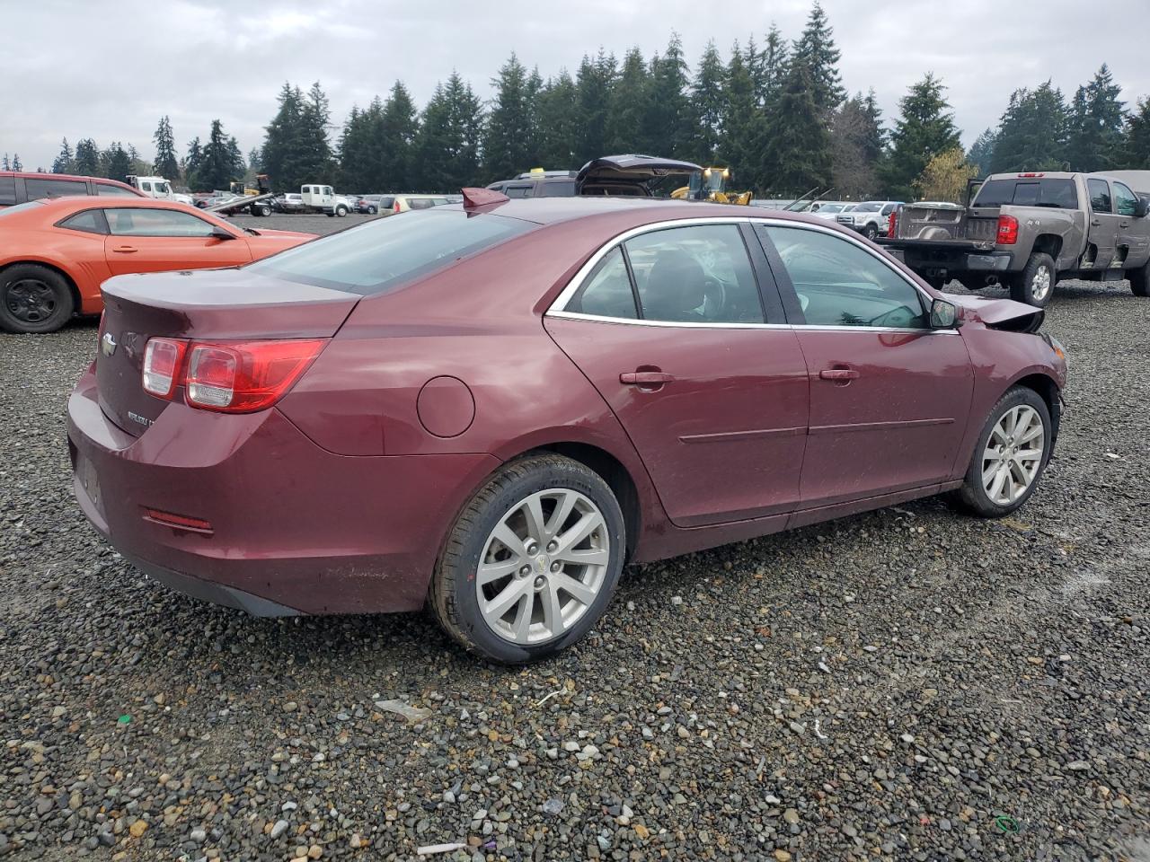 VIN 1G11D5SL5FF351885 2015 CHEVROLET MALIBU no.3