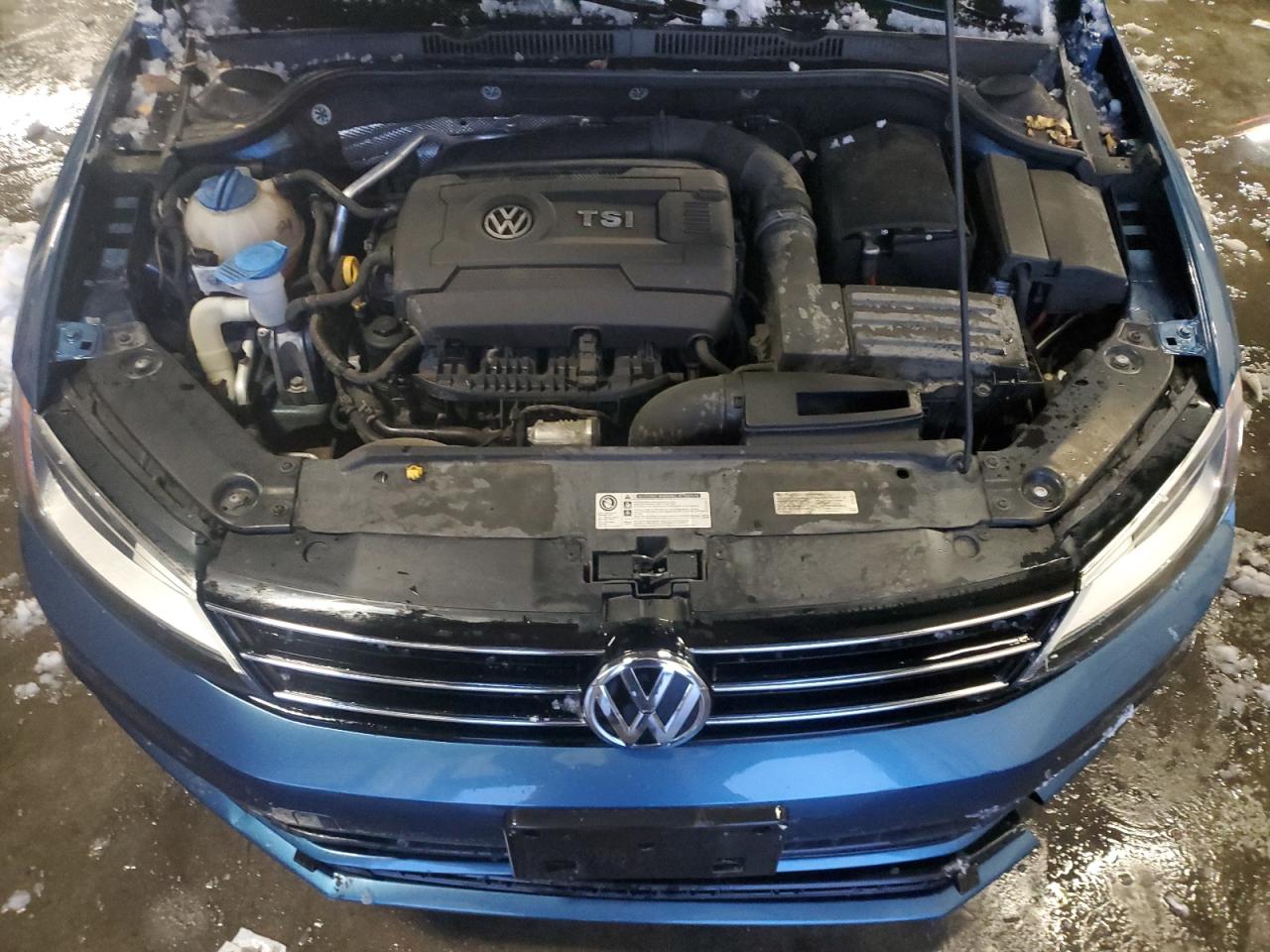 2015 Volkswagen Jetta - Image 11