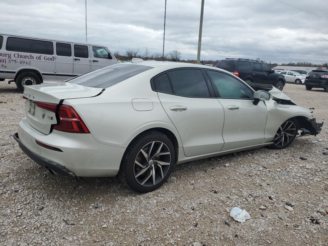 2019 Volvo S60 - Image 3