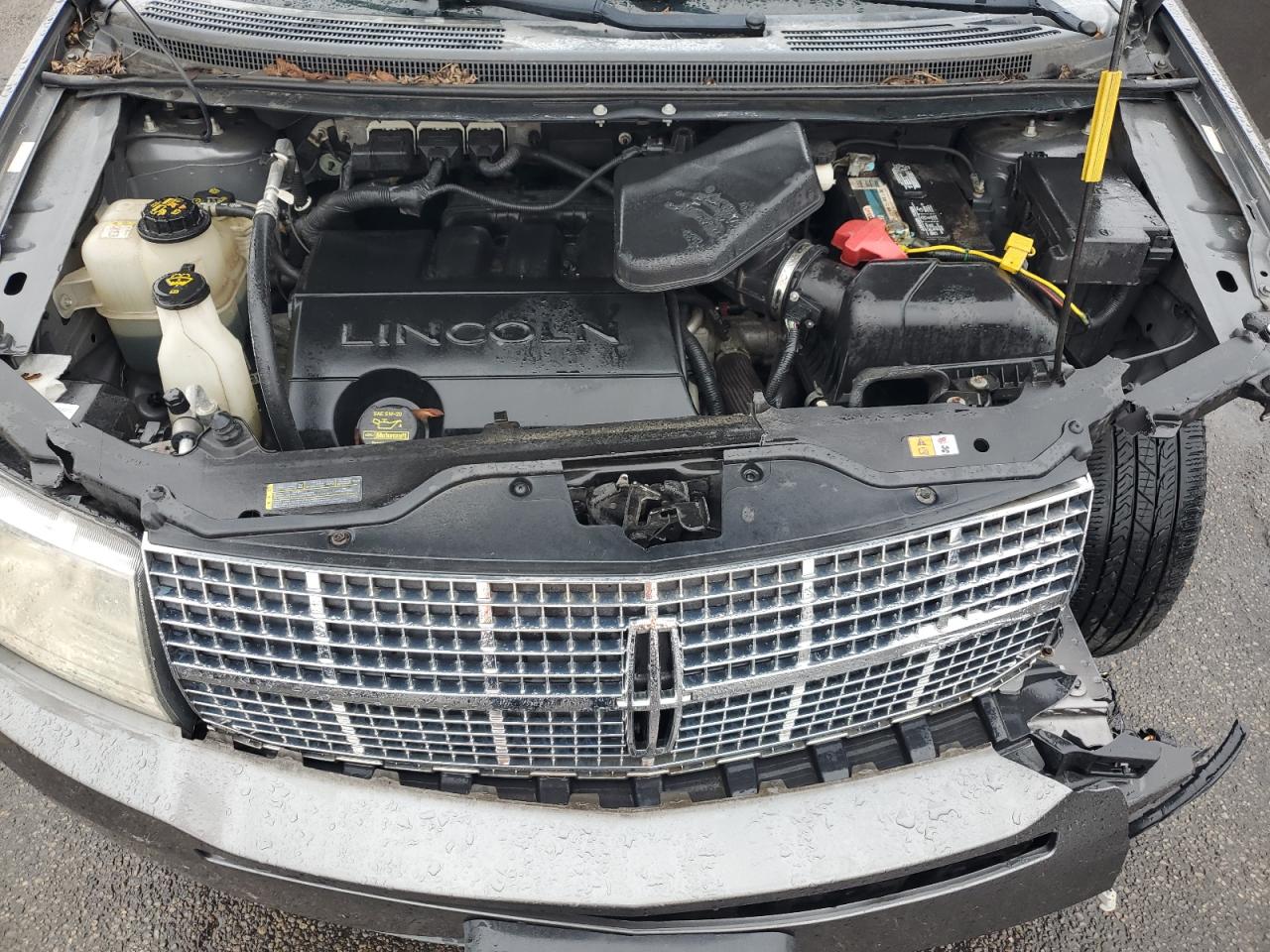 2010 Lincoln MKX - Image 12