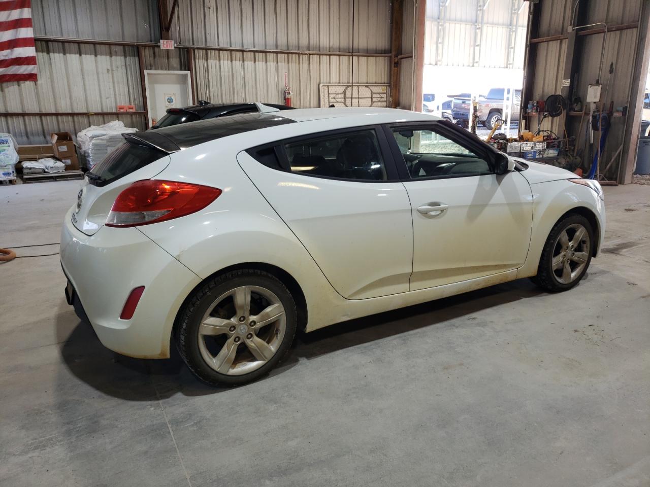 VIN KMHTC6AD4DU169991 2013 HYUNDAI VELOSTER no.3