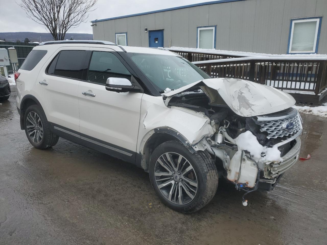 2017 Ford Explorer - Image 4