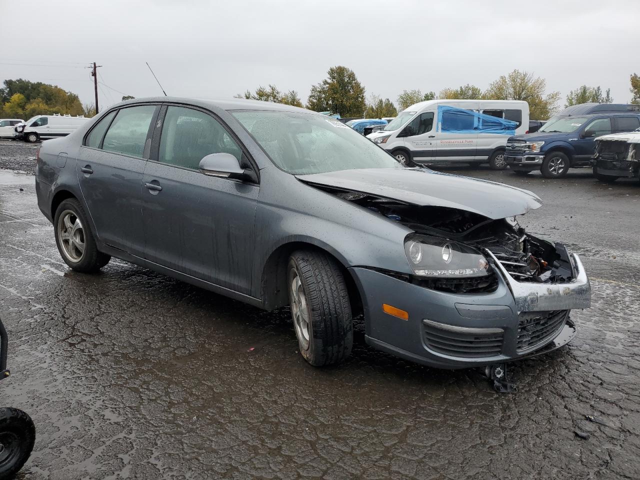 2010 Volkswagen Jetta - Image 4