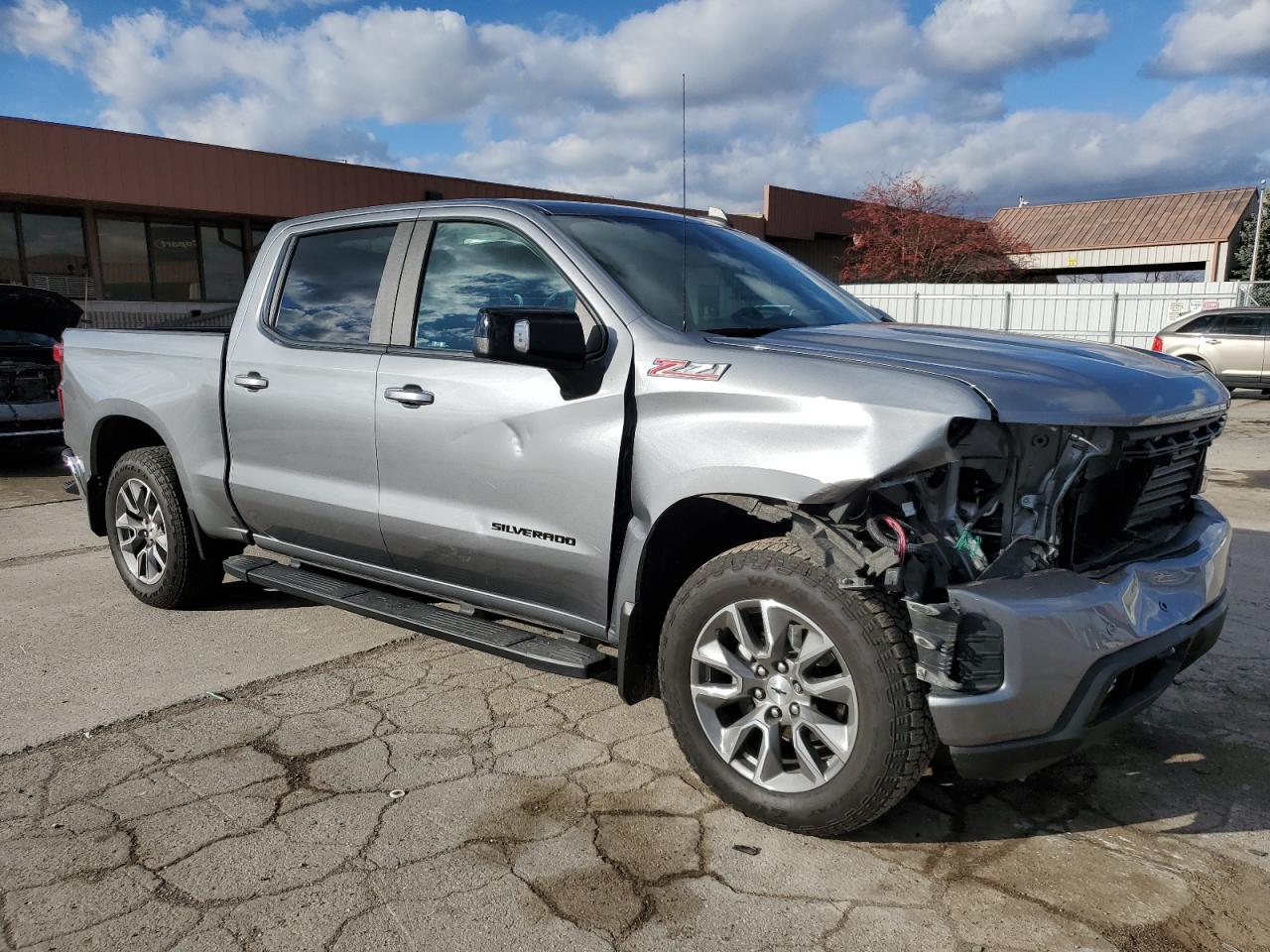 2021 Chevrolet Silverado - Image 4