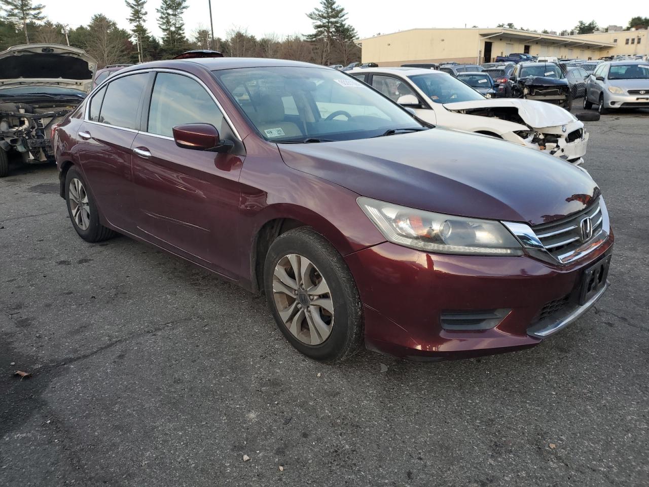 VIN 1HGCR2F38FA055168 2015 HONDA ACCORD no.4