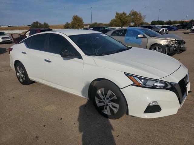  NISSAN ALTIMA 2020 Biały