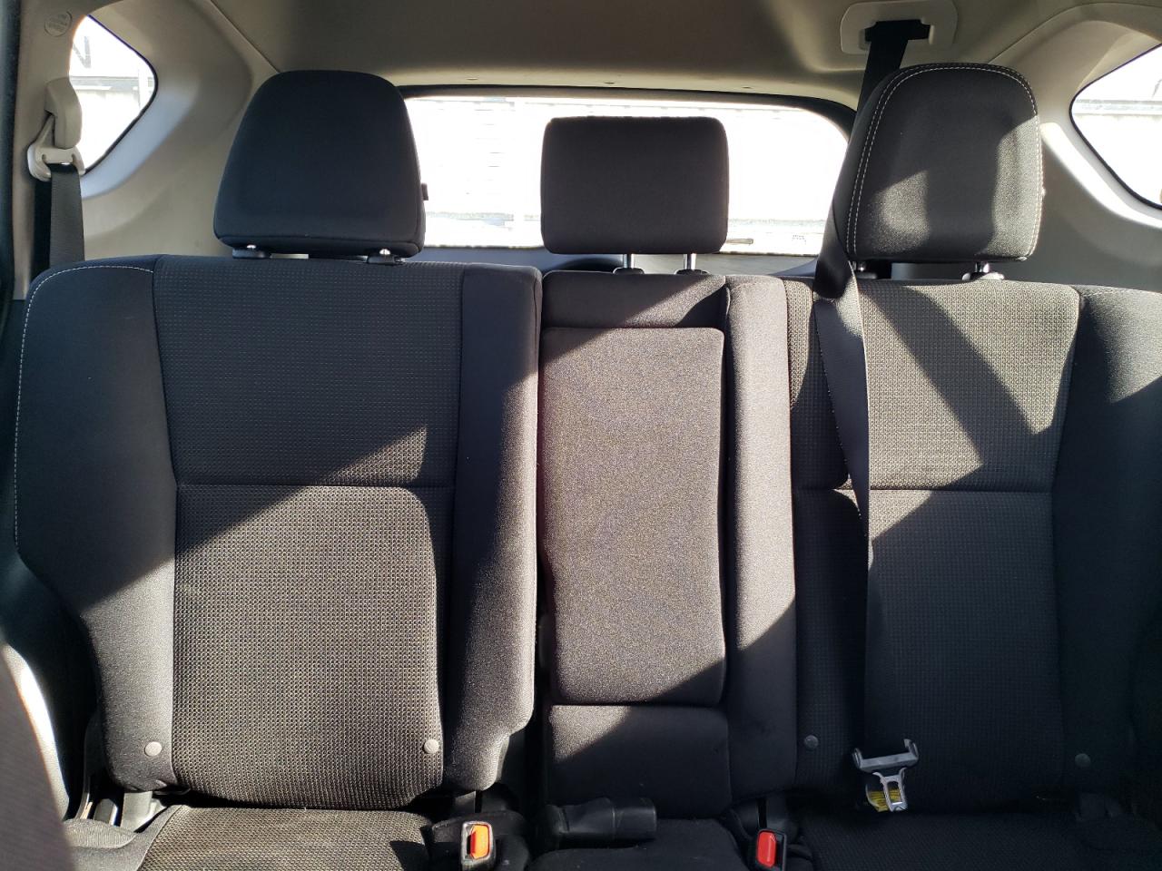 2018 Toyota RAV 4 - Image 10