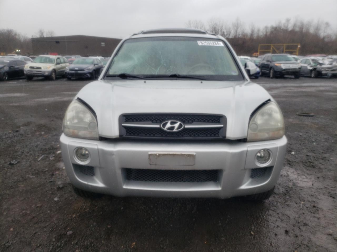 2008 Hyundai Tucson - Image 5