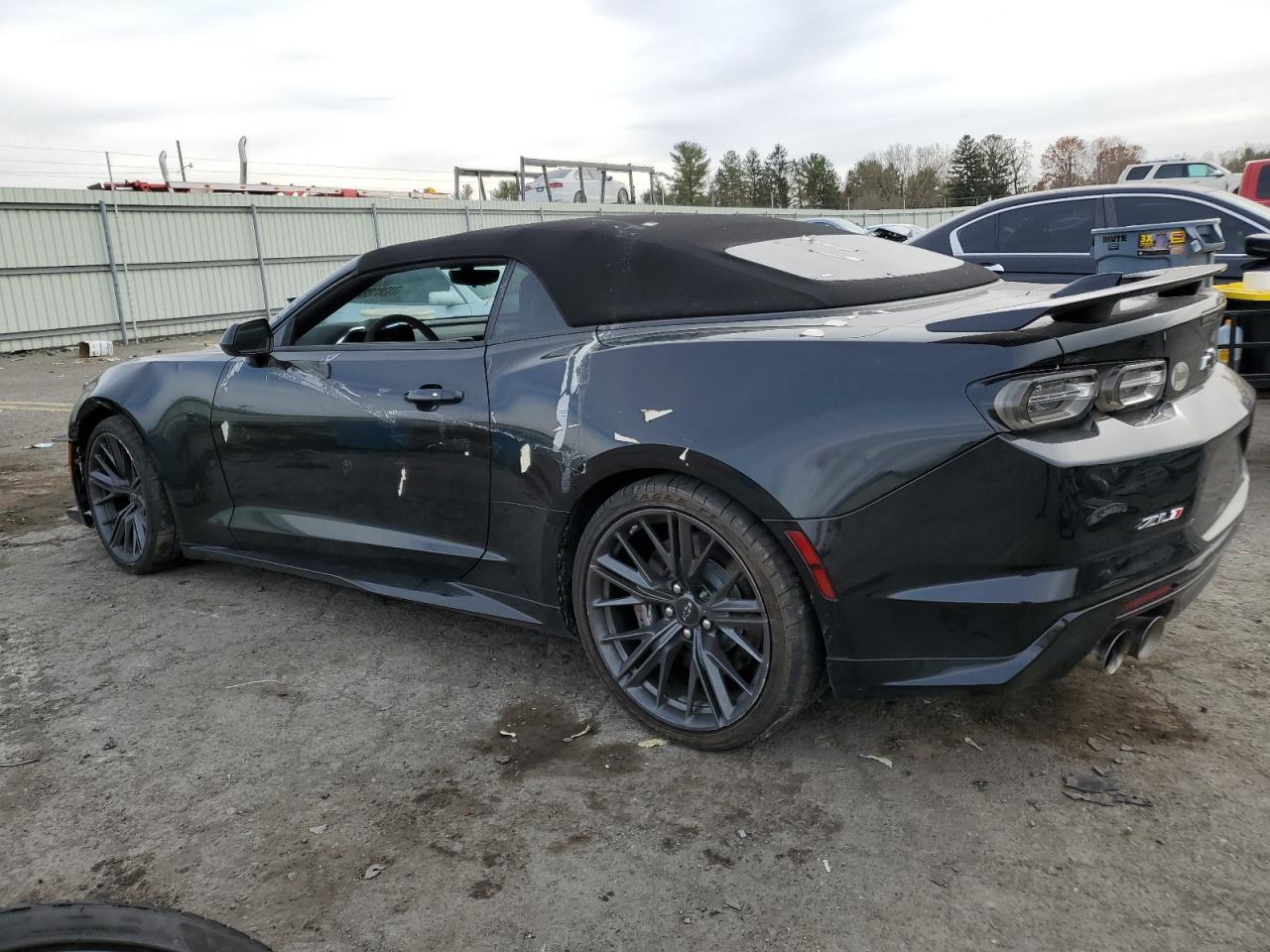 2020 Chevrolet Camaro - Image 2
