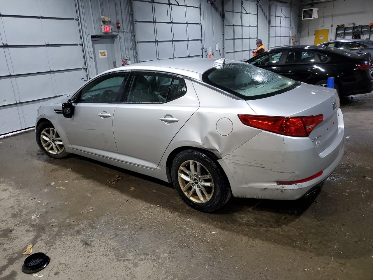 2011 Kia Optima Lx VIN: KNAGM4A7XB5174912 Lot: 81690114