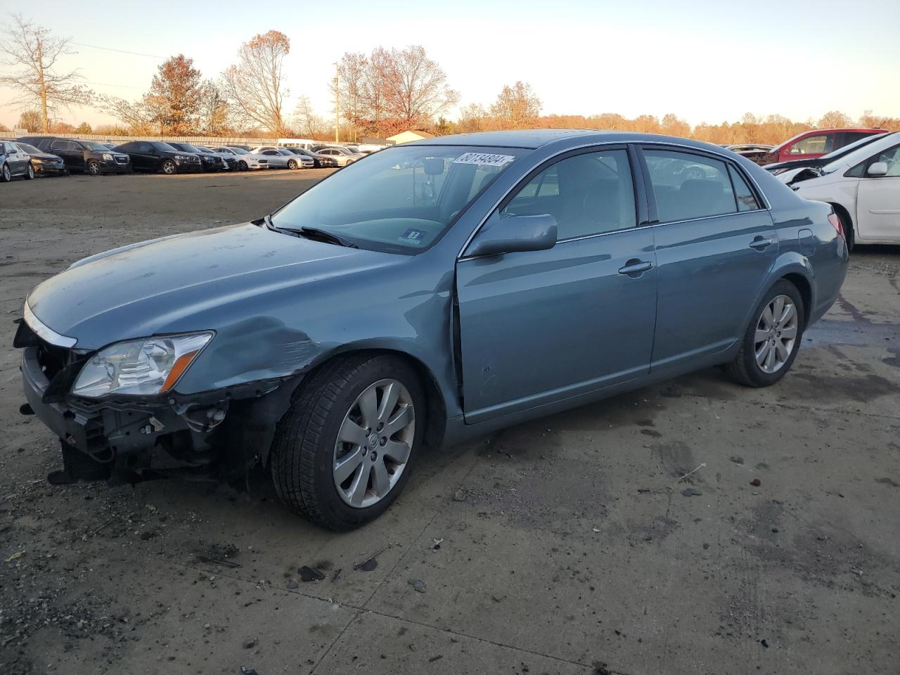 2006 Toyota Avalon - Image 1