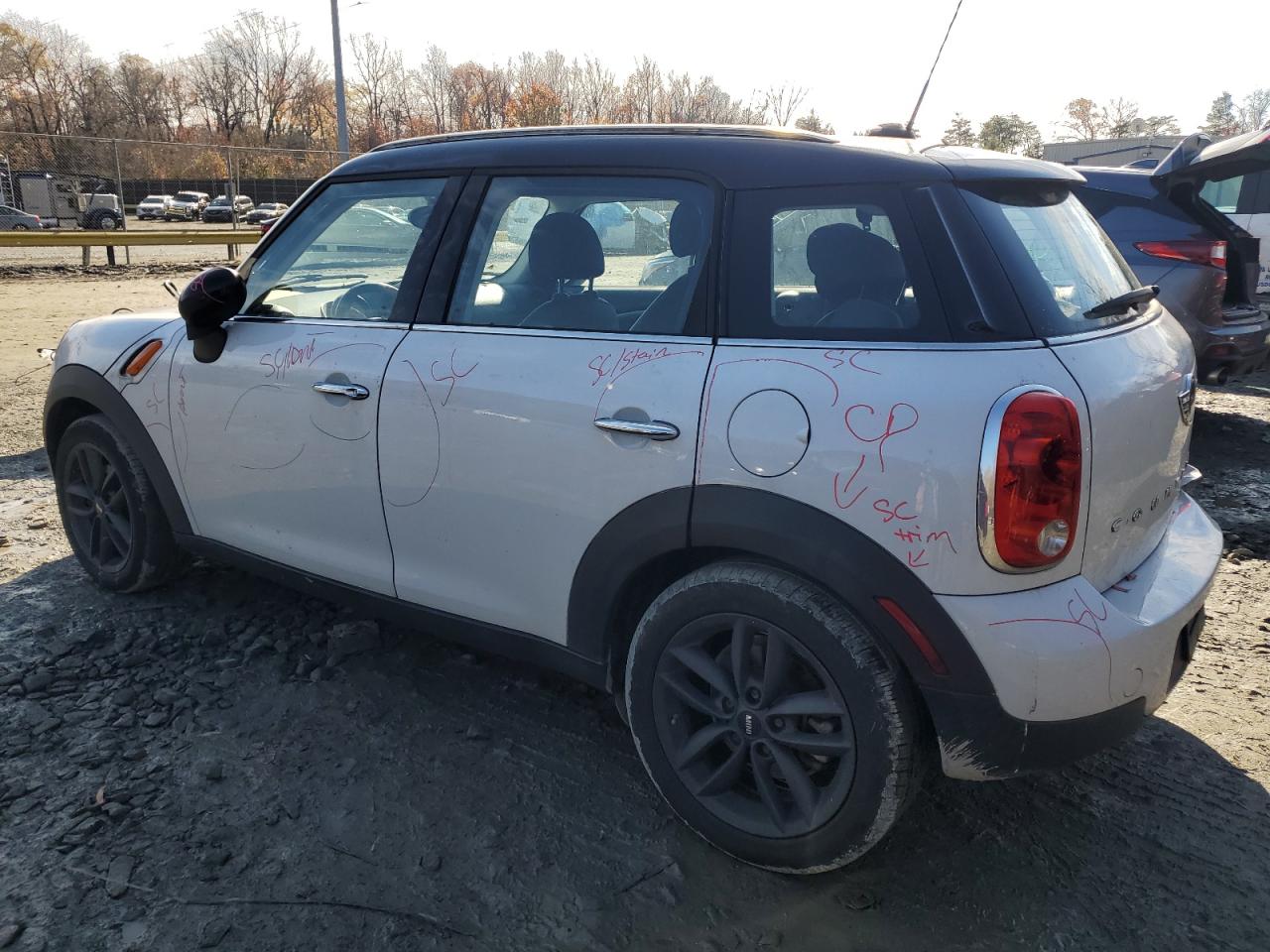 2014 MINI Cooper - Image 2