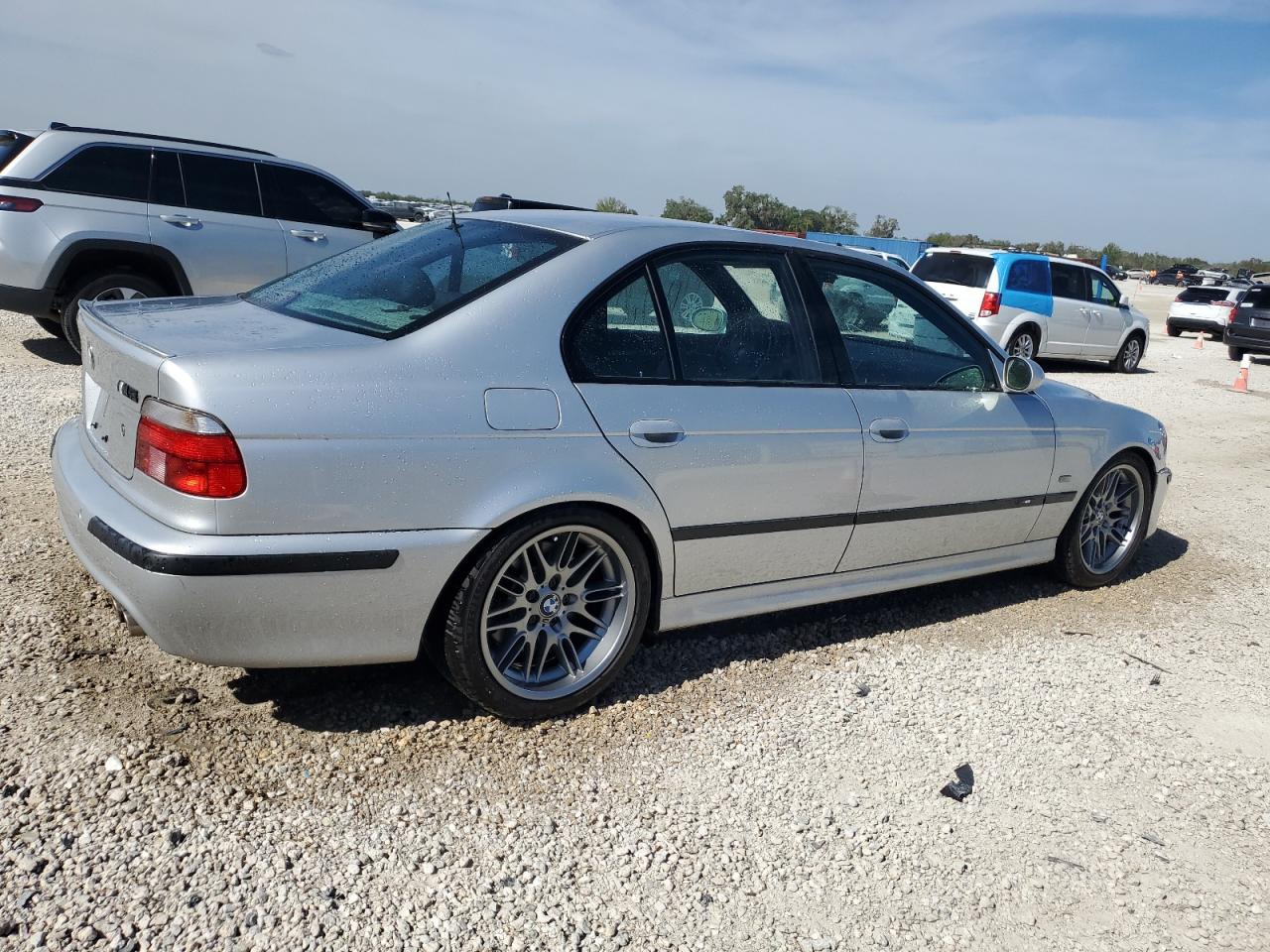 2000 BMW M5 - Image 3