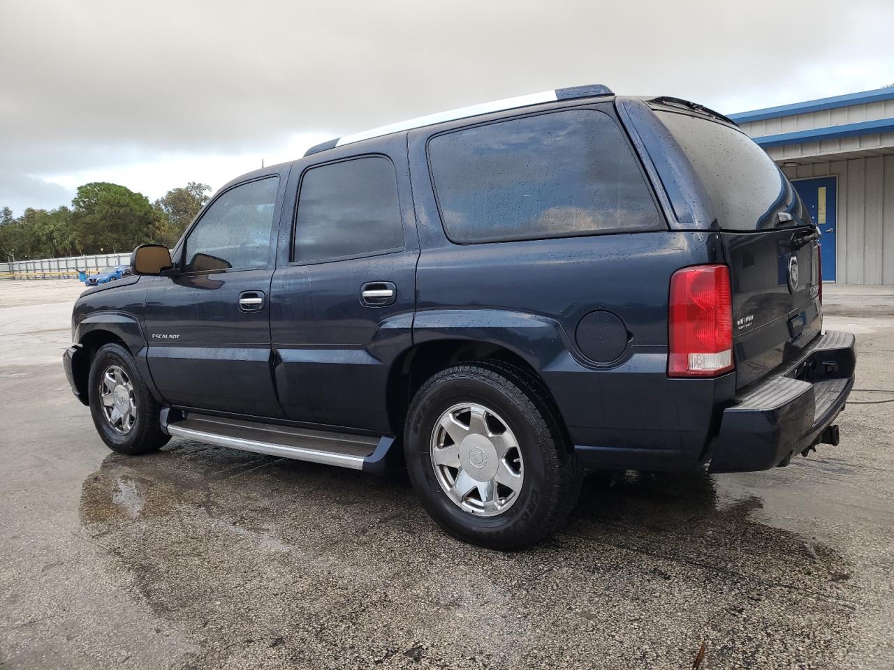 2005 Cadillac Escalade Luxury VIN: 1GYEC63T75R166955 Lot: 79534114