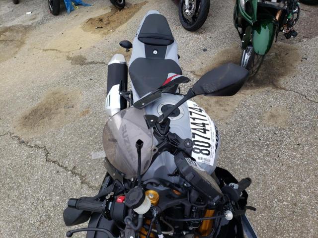  SUZUKI GSXR1000 2024 Серый