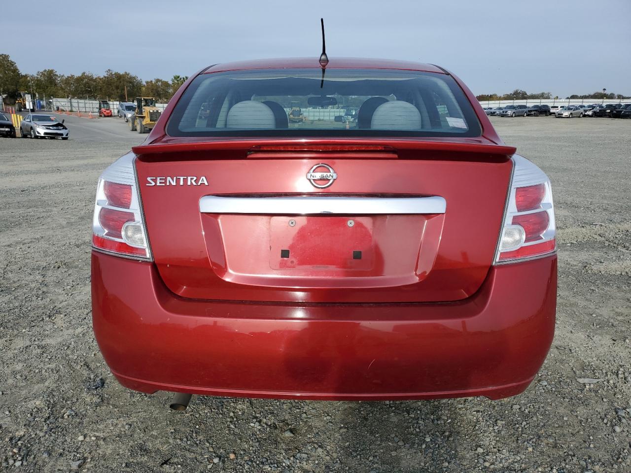 2011 Nissan Sentra - Image 6
