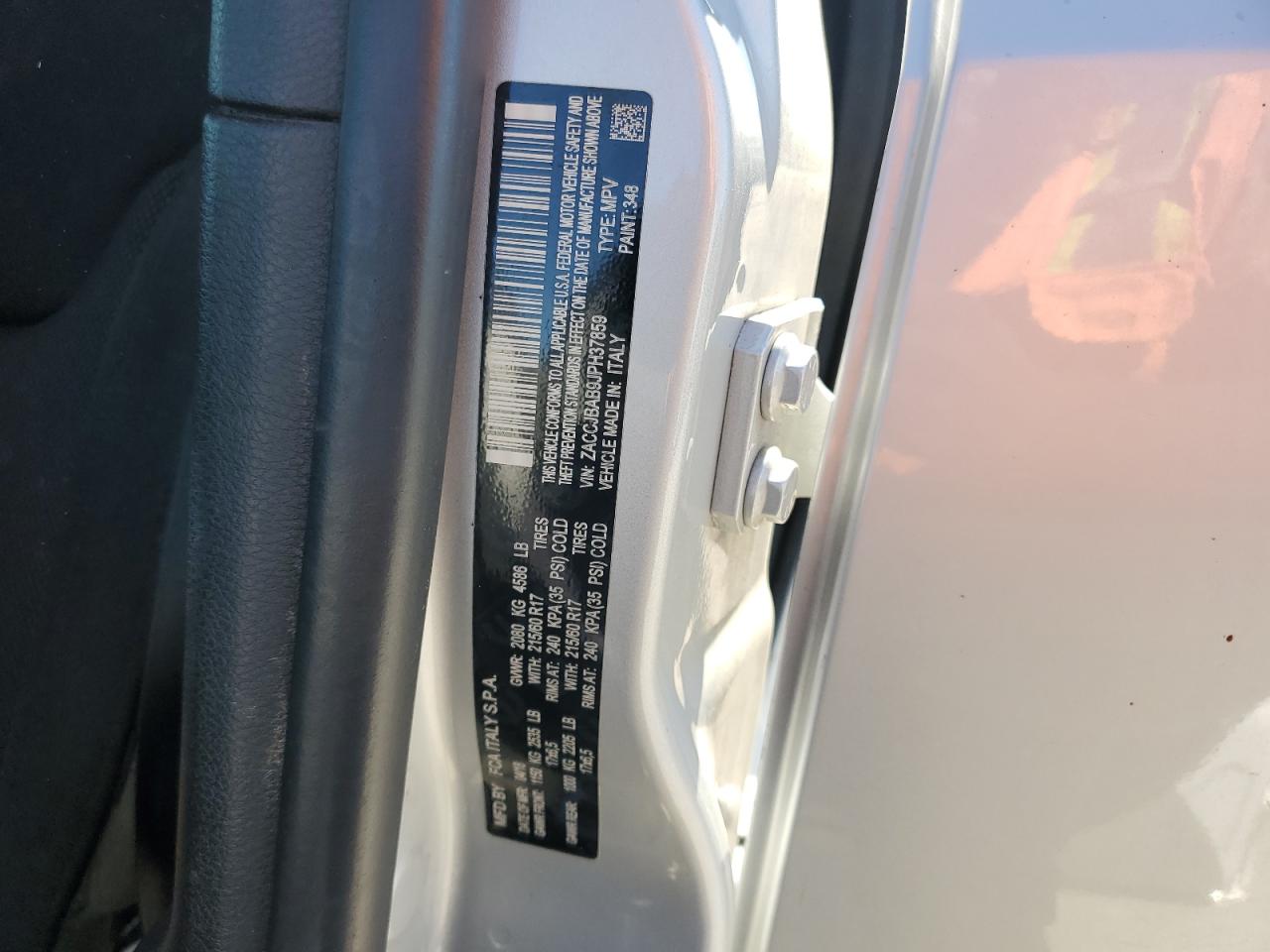 2018 Jeep Renegade - Image 15