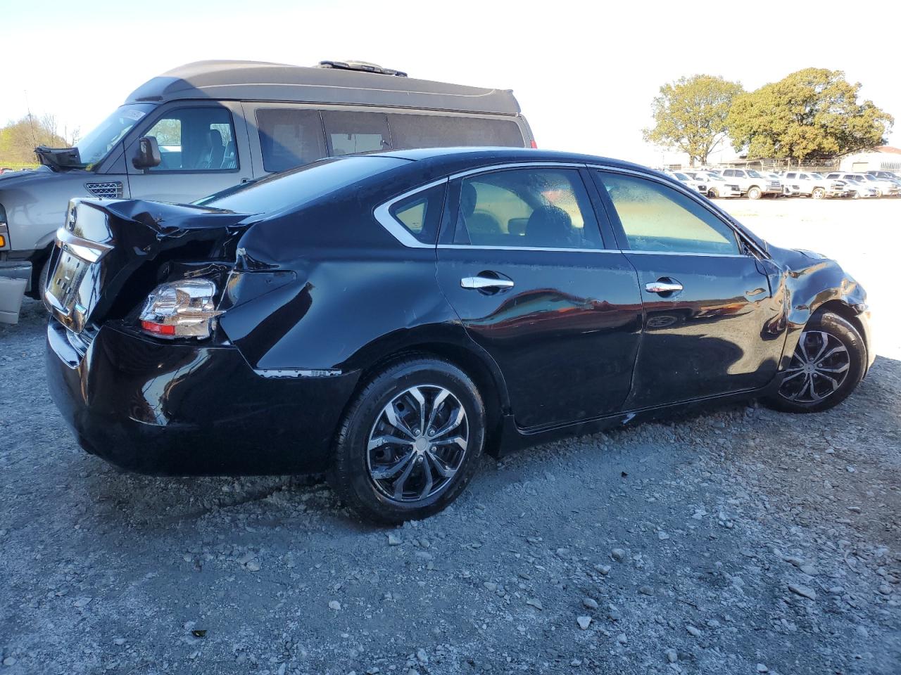 2014 Nissan Altima - Image 3