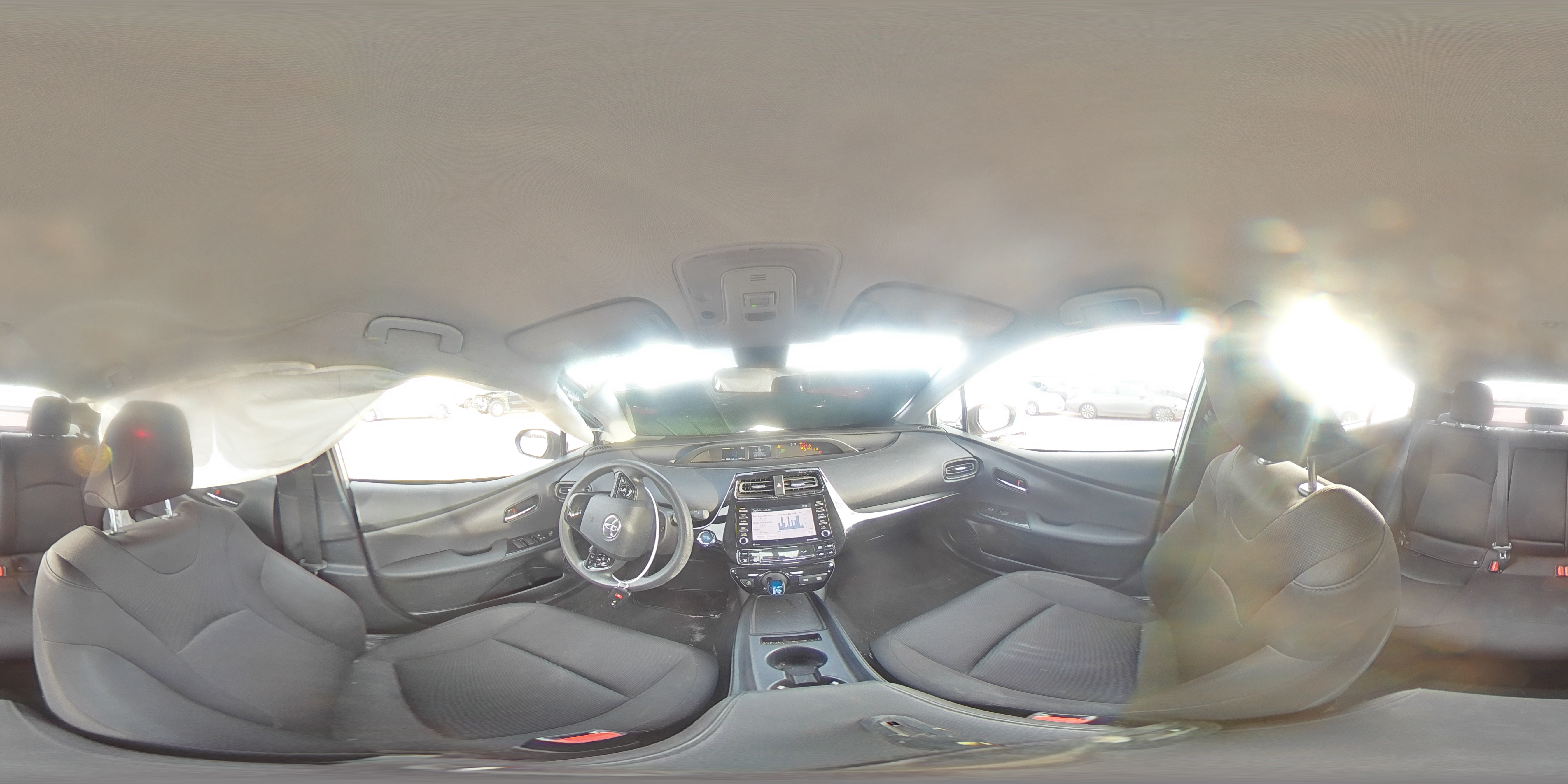 2021 Toyota Prius - Image 12