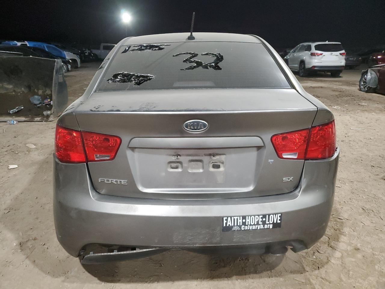 2010 Kia Forte - Image 6