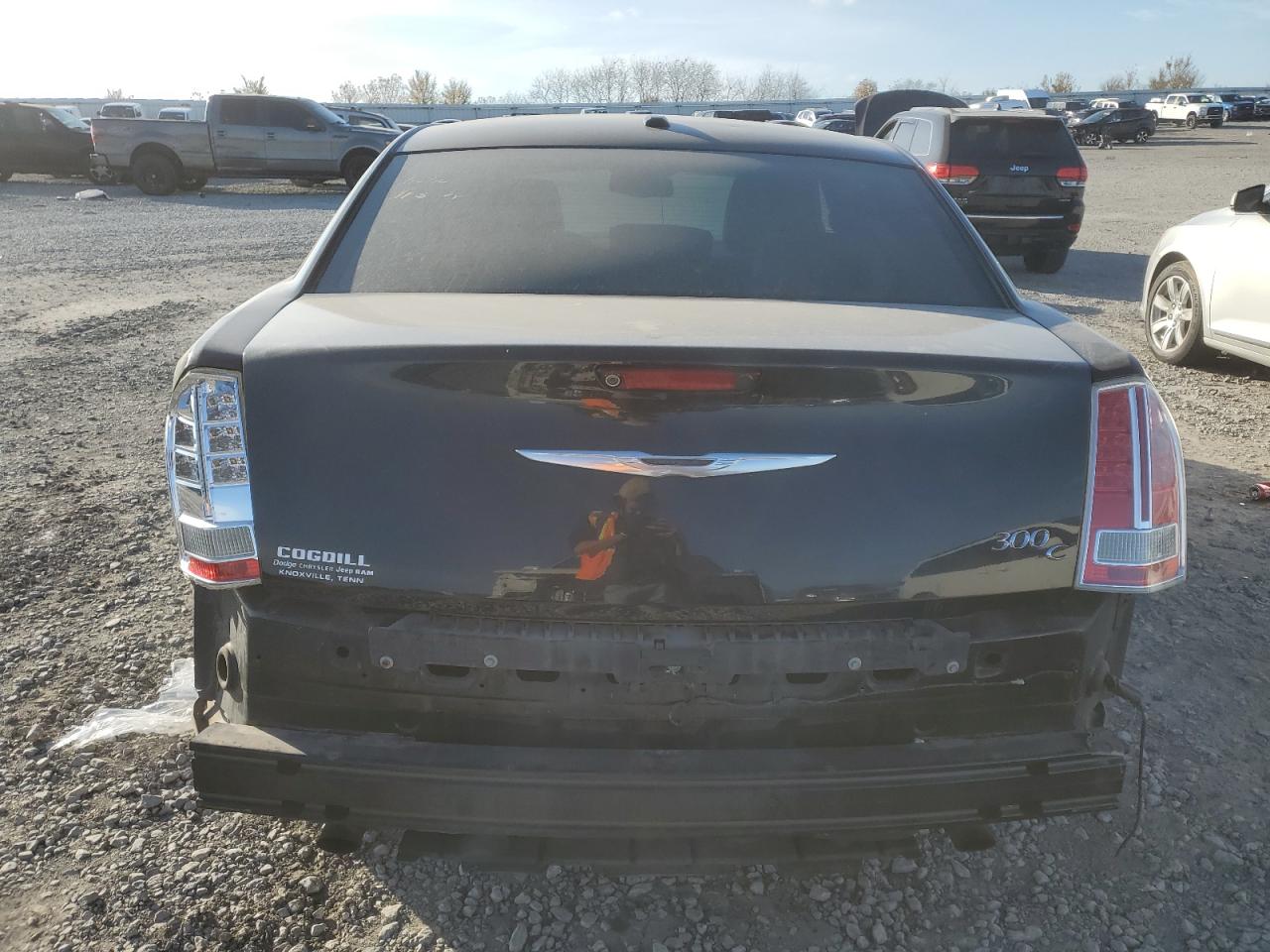 2011 Chrysler 300 - Image 6