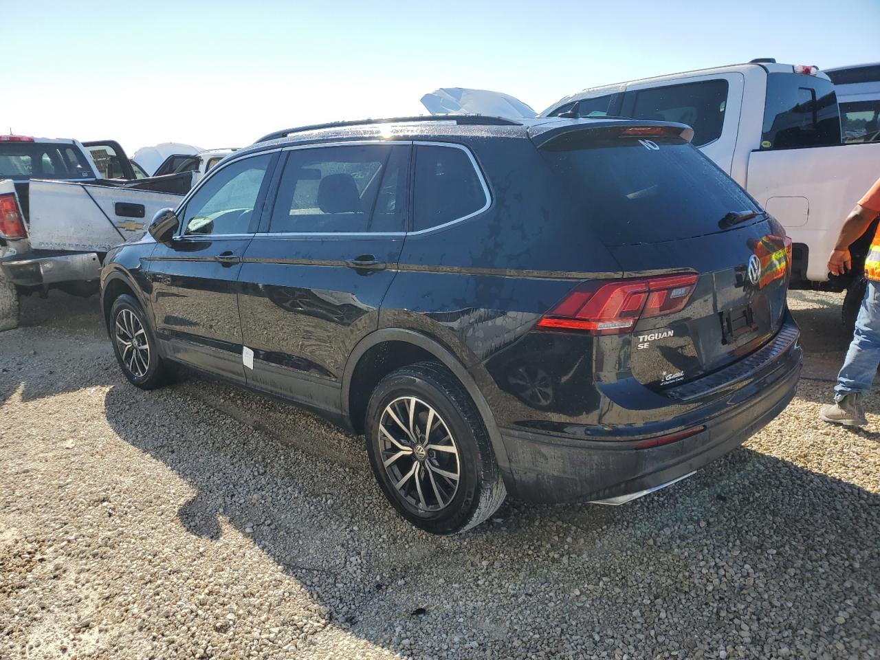 VIN 3VV3B7AX6KM093670 2019 VOLKSWAGEN TIGUAN no.2