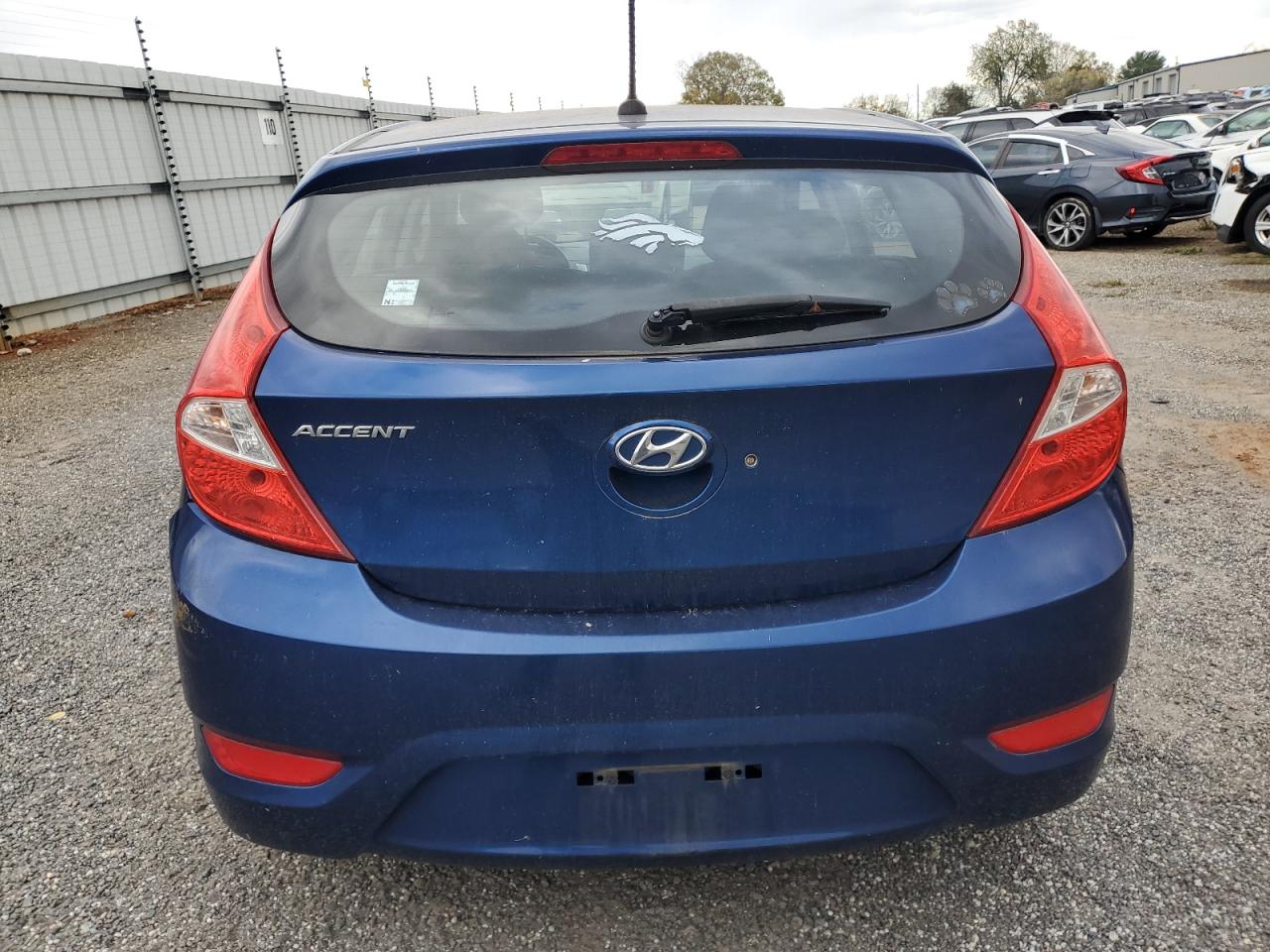 2016 Hyundai Accent - Image 6