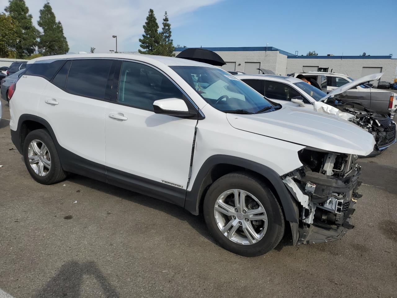 2019 GMC Terrain - Image 4
