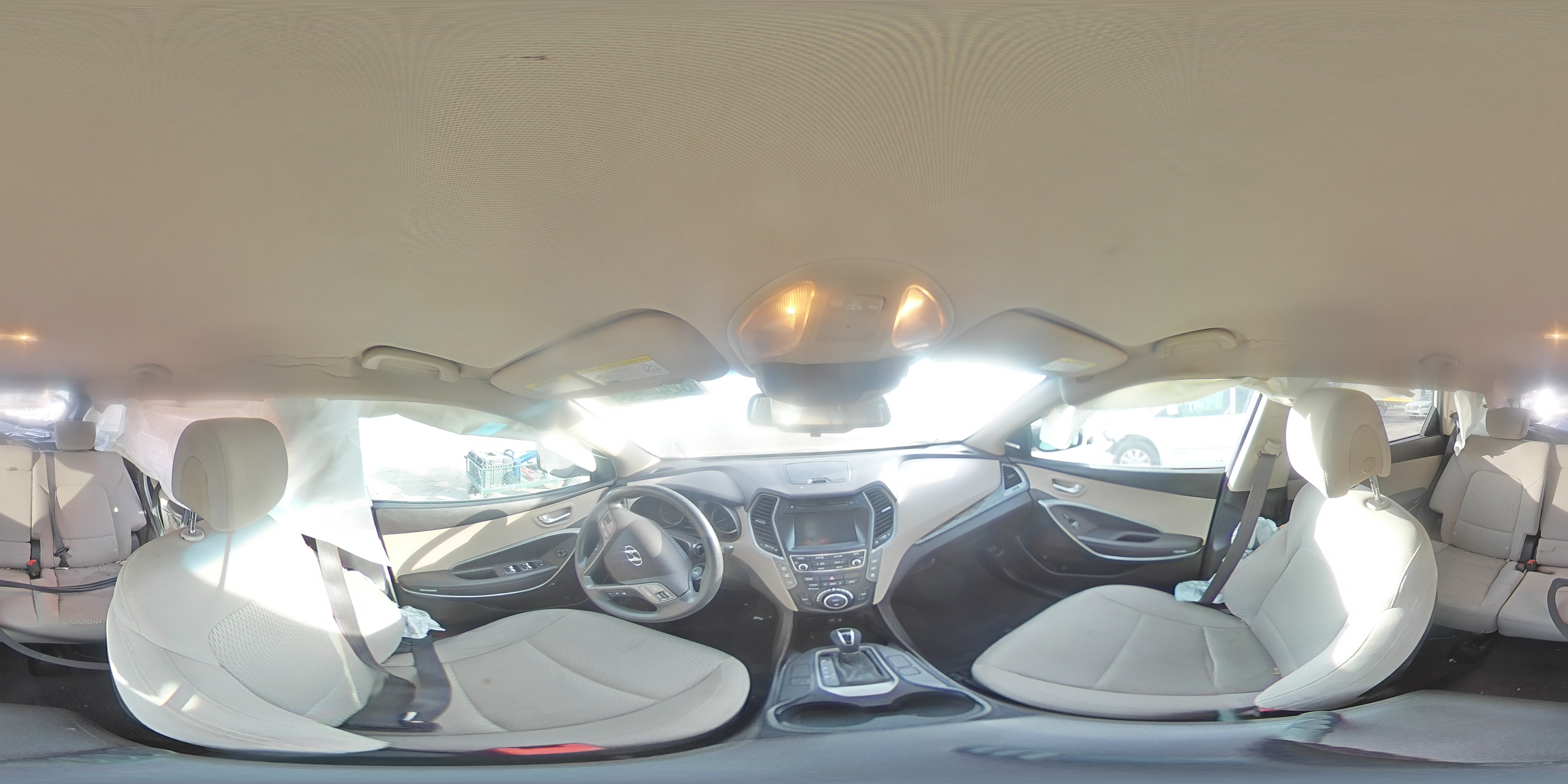 2018 Hyundai Santa Fe - Image 14