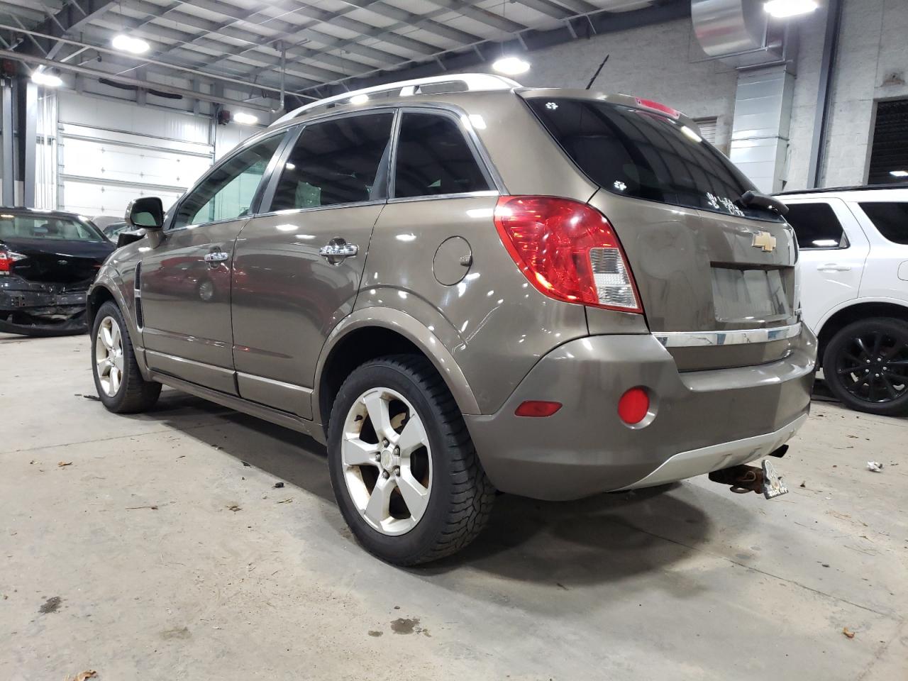 2014 Chevrolet Captiva - Image 2