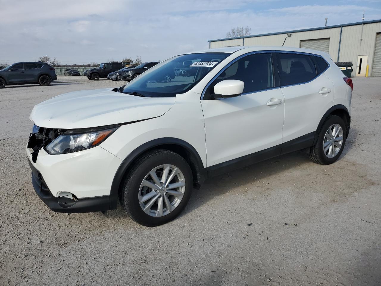 2018 Nissan Rogue - Image 1