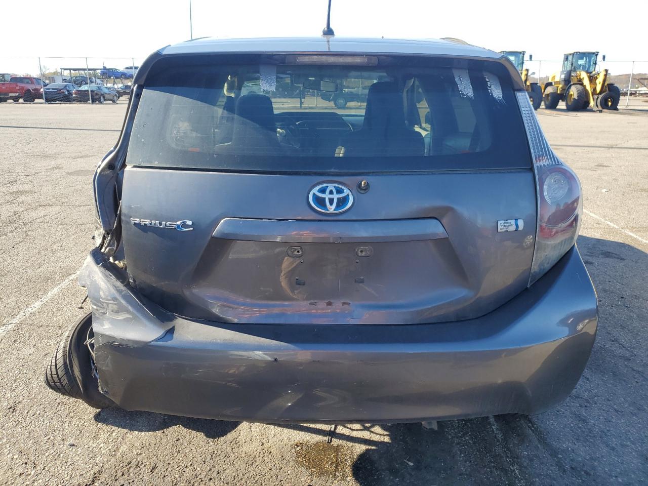 2013 Toyota Prius - Image 6