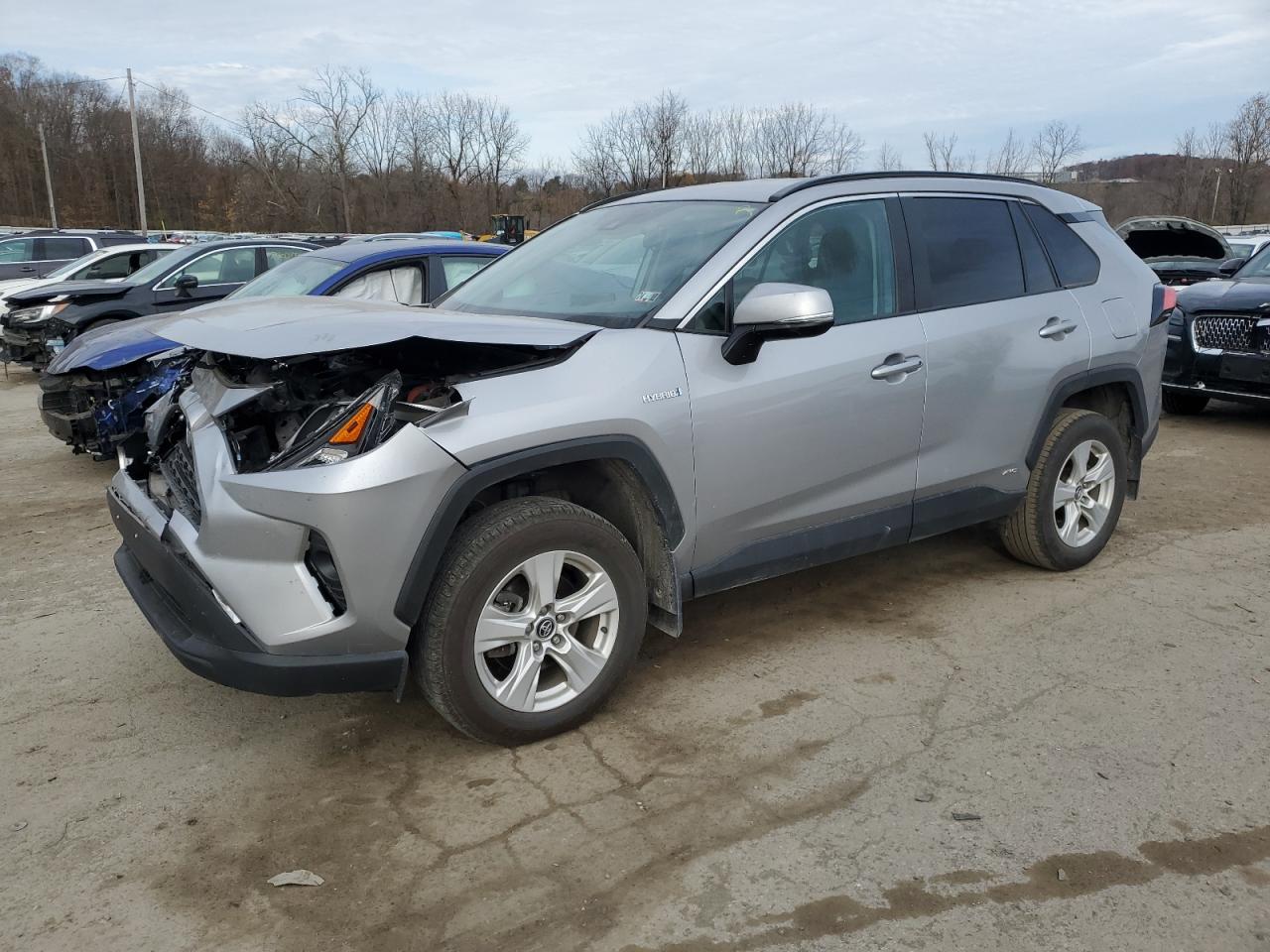 2021 Toyota RAV 4 - Image 1