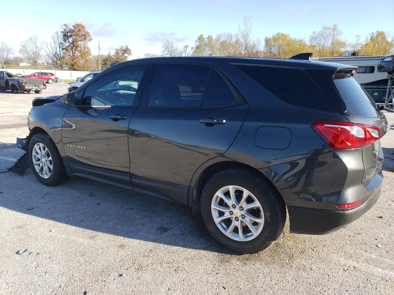 2019 Chevrolet Equinox - Image 2
