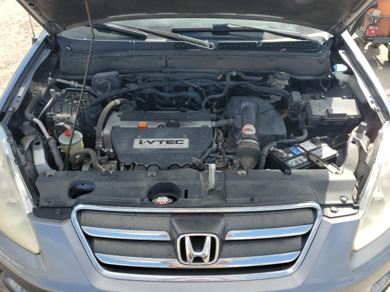 2005 Honda CR-V - Image 12
