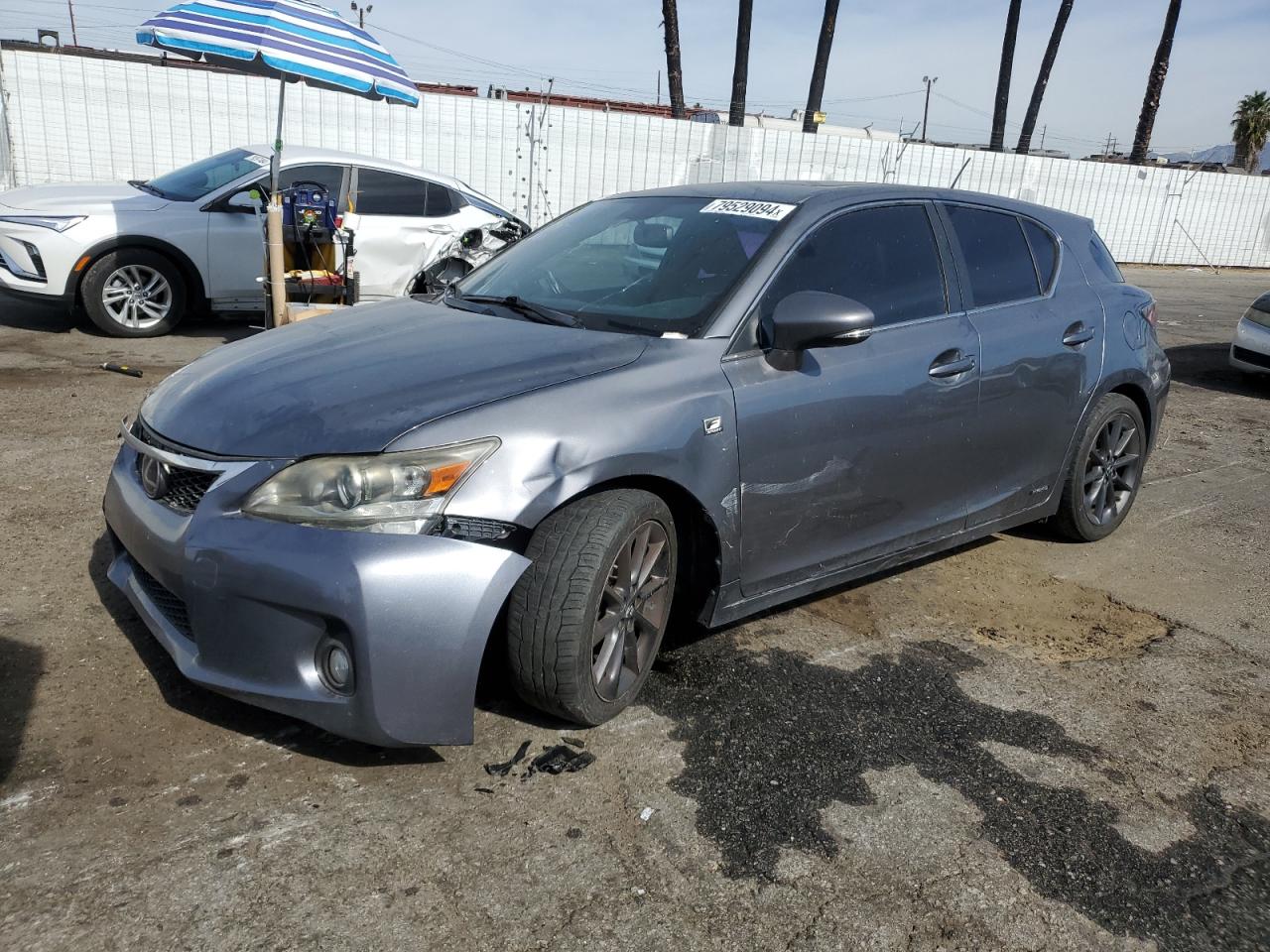 VIN JTHKD5BHXD2155810 2013 LEXUS CT 200 no.1