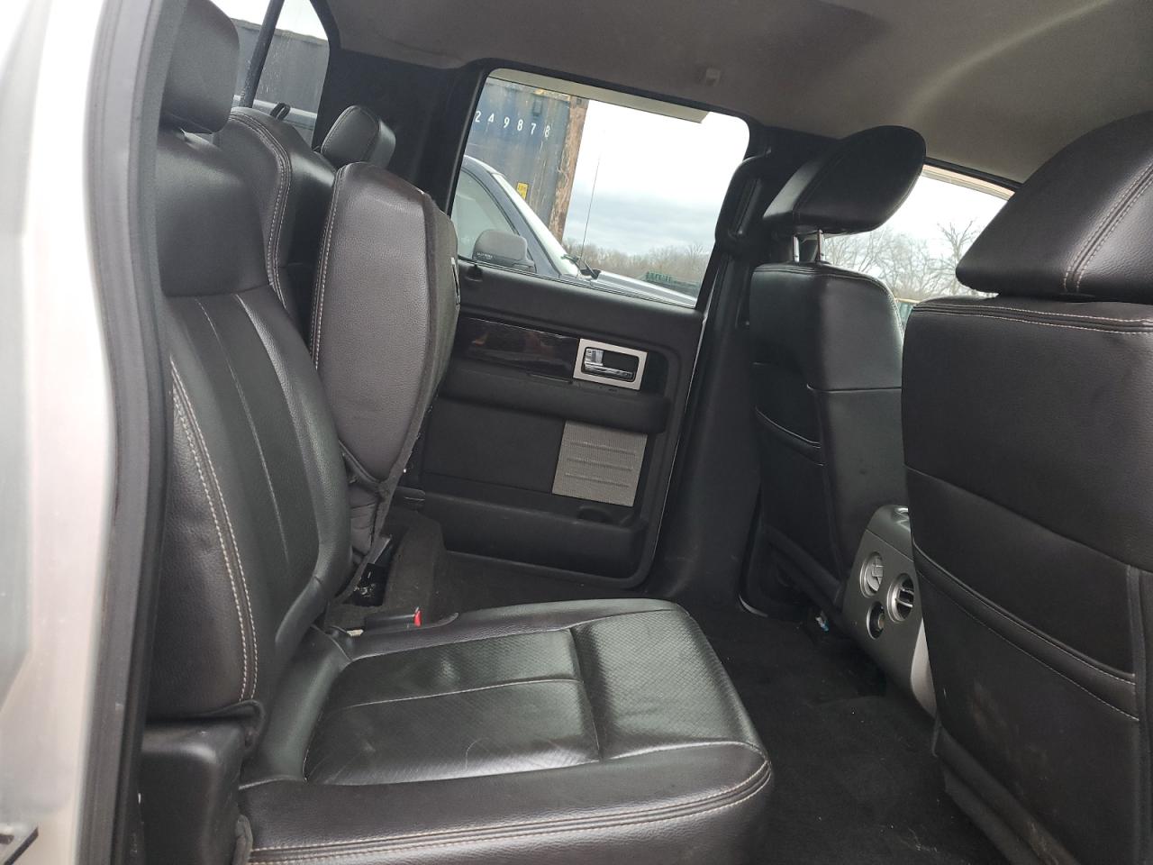 2009 Ford F-150 - Image 10