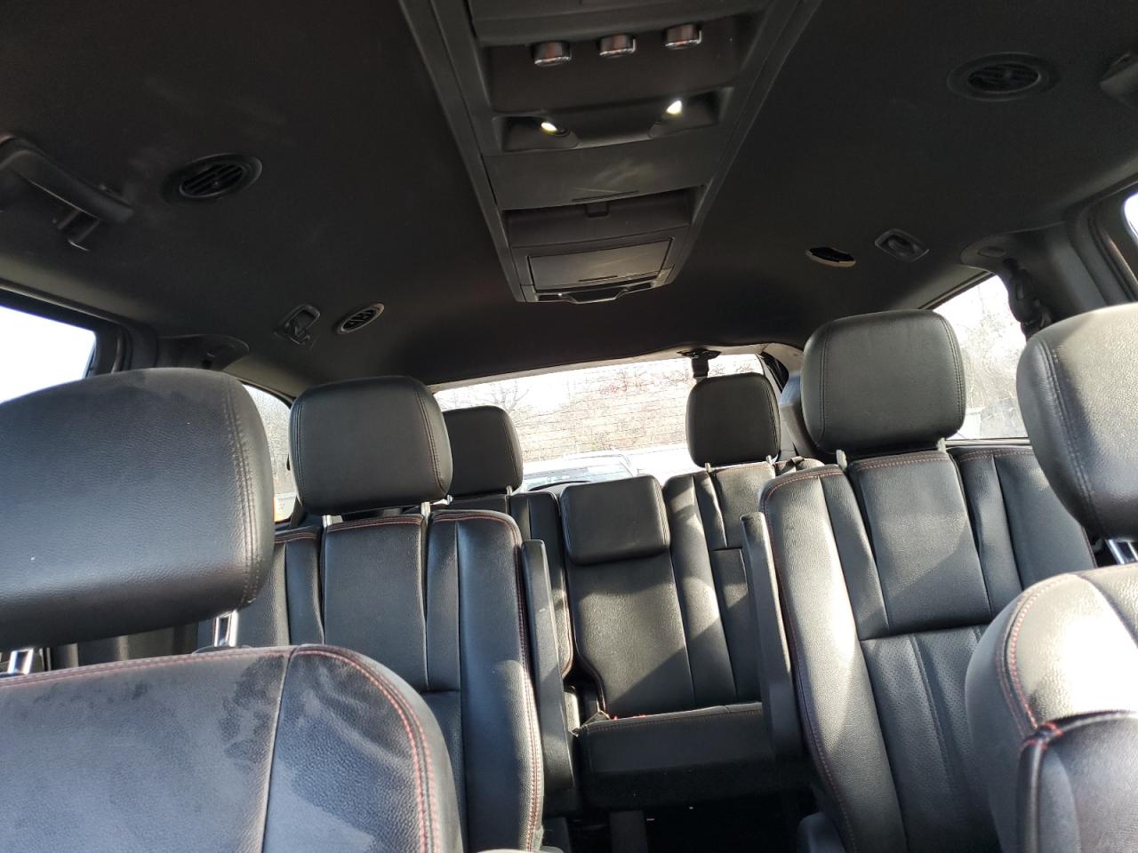 2019 Dodge Caravan - Image 10
