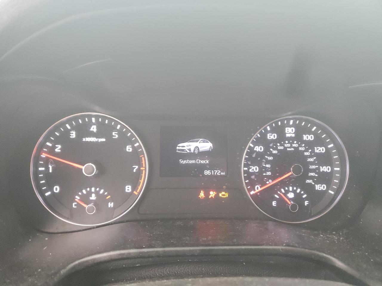 2021 Kia Forte - Image 9