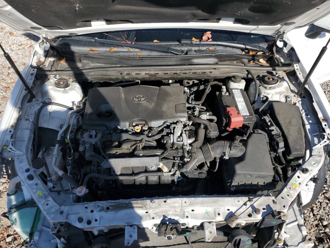 2019 Toyota Camry - Image 11