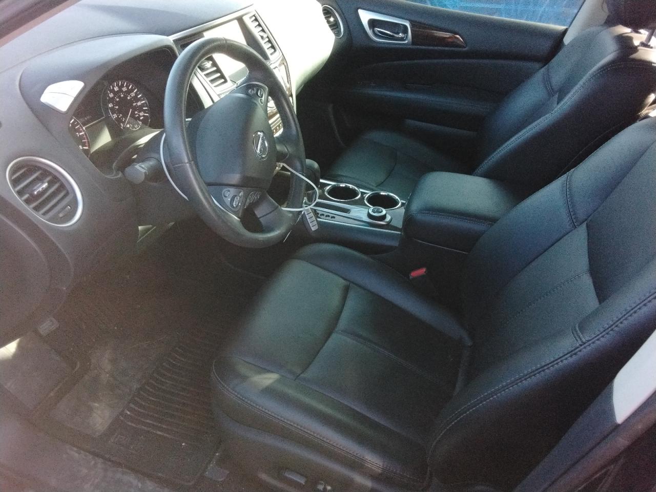 2016 Nissan Pathfinder - Image 7