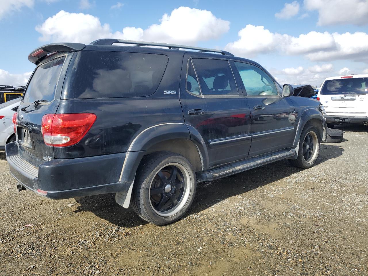 2006 Toyota Sequoia - Image 3